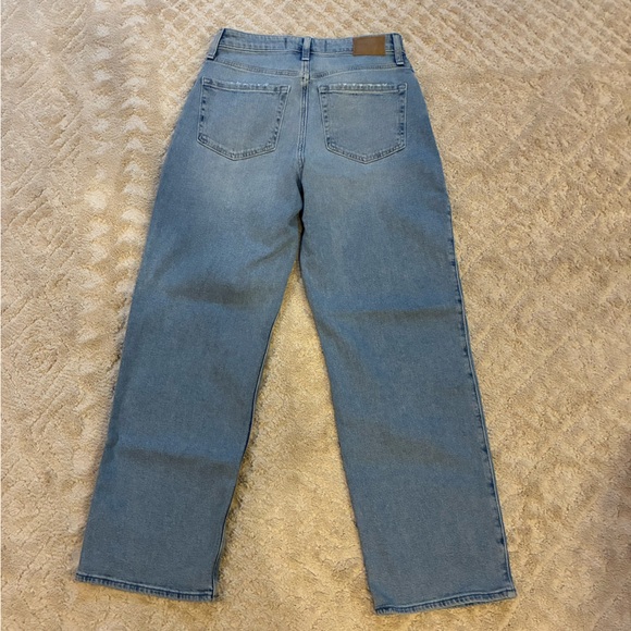 NWT Hollister Dad Jeans Lightwash - Picture 4 of 4